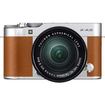 Fujifilm X-A3 + XC 16-50mm F3.5-5.6 OIS – Camel