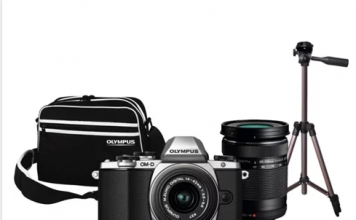 Máquina Fotográfica Mirrorless OLYMPUS